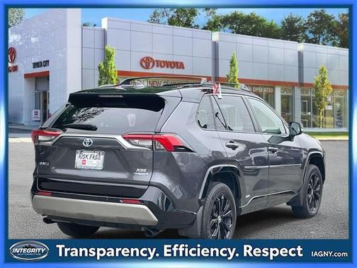 2022 Toyota RAV4 Hybrid XSE