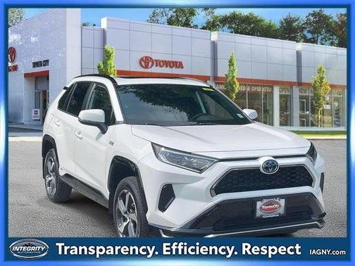 2021 Toyota RAV4 Prime SE
