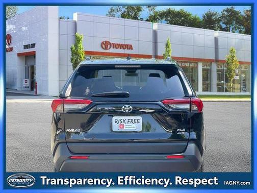 Midnight Black Metallic 2020 Toyota RAV4 XLE