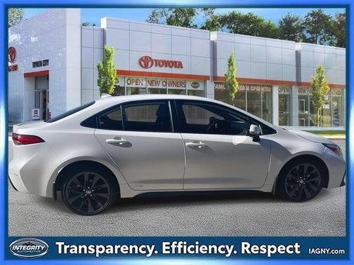 2023 Toyota Corolla Hybrid SE