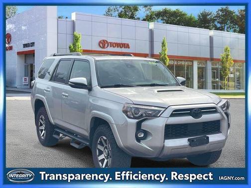 Classic Silver Metallic 2022 Toyota 4Runner TRD Off Road Premium