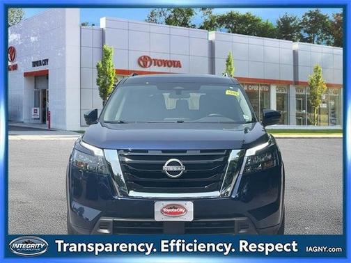 2024 Nissan Pathfinder SV 4WD