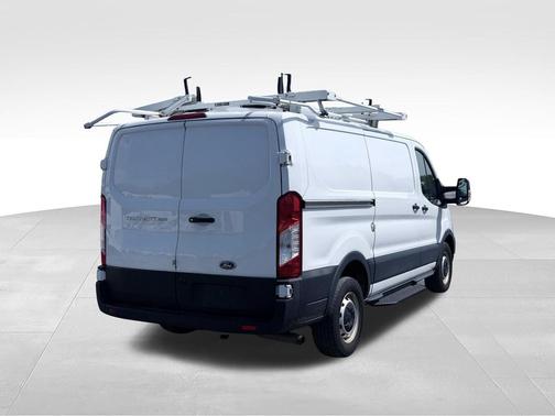 Oxford White 2020 Ford Transit-250 Base