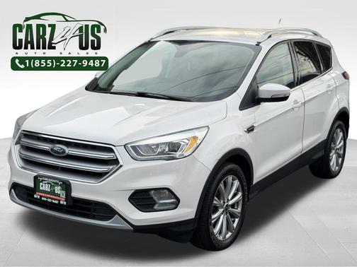 White Platinum Clearcoat Metallic 2017 Ford Escape Titanium