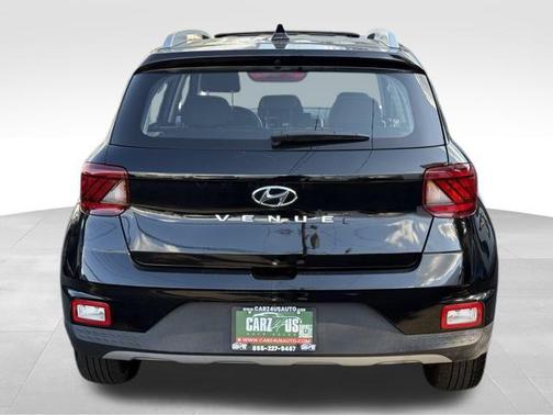 2021 Hyundai VENUE SEL