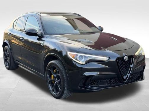2020 Alfa Romeo Stelvio Quadrifoglio