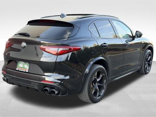 2020 Alfa Romeo Stelvio Quadrifoglio