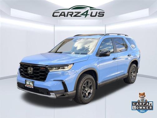 Diffused Sky Pearl 2025 Honda Pilot TrailSport