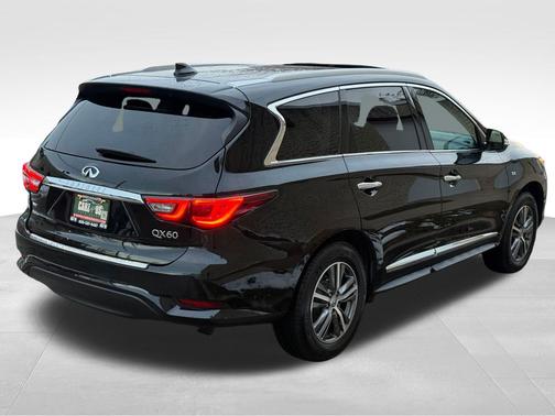 2020 INFINITI QX60 Luxe
