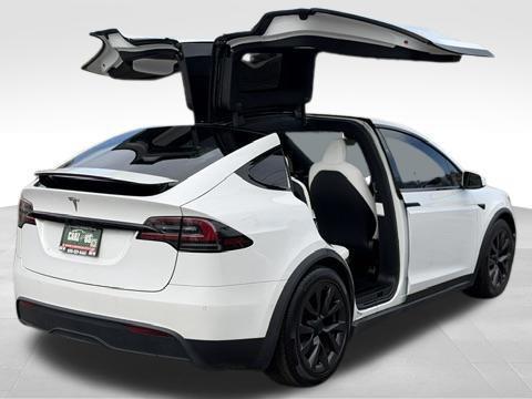2023 Tesla Model X Base