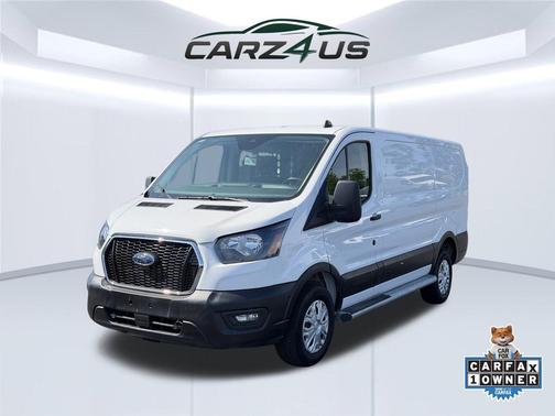 Oxford White 2025 Ford Transit-250 Base