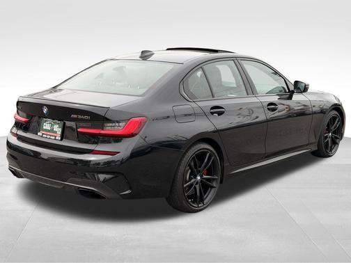 Black Sapphire Metallic 2021 BMW M340 M340i xDrive Sedan