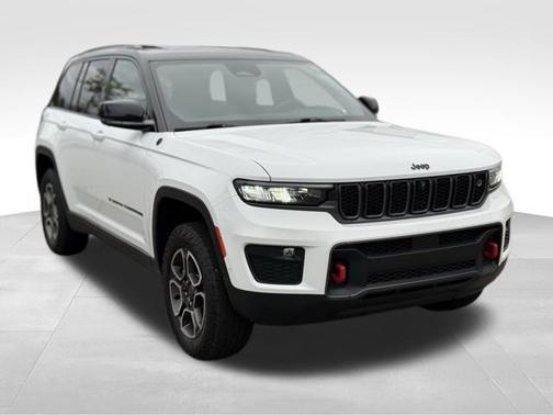 2022 Jeep Grand Cherokee Trailhawk