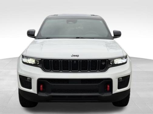 2022 Jeep Grand Cherokee Trailhawk
