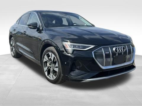Black Metallic 2021 Audi e-tron Sportback Prestige