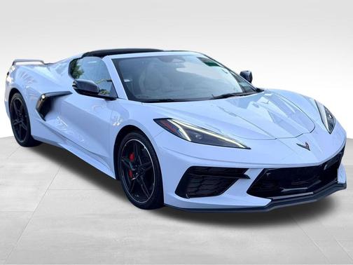 Ceramic Matrix Gray Metallic 2024 Chevrolet Corvette Stingray w/2LT