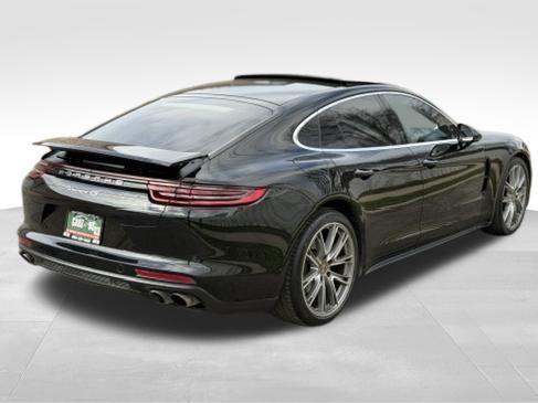 2018 Porsche Panamera 4S