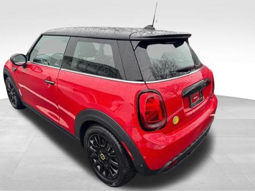 2023 MINI Hardtop Cooper S