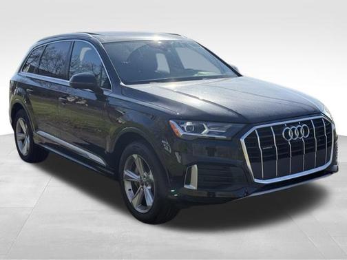 2021 Audi Q7 45 Premium