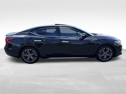 2017 Nissan Maxima 3.5 Platinum