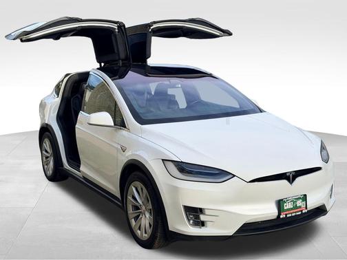 White 2020 Tesla Model X Long Range Dual Motor All-Wheel Drive
