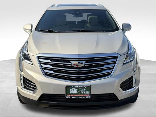 Silver Coast Metallic 2017 Cadillac XT5 Premium Luxury