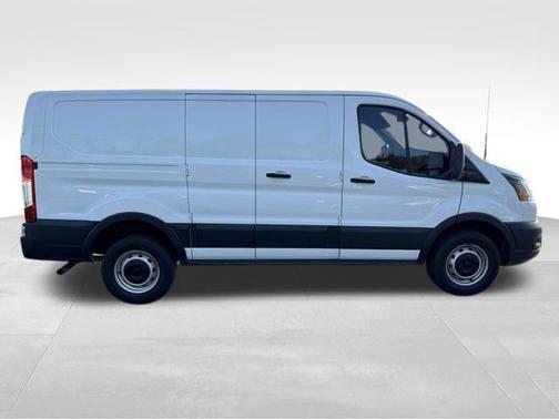 2020 Ford Transit-250 Base