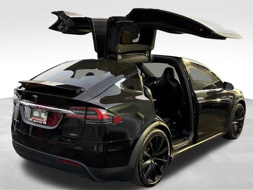 Black 2018 Tesla Model X P100D