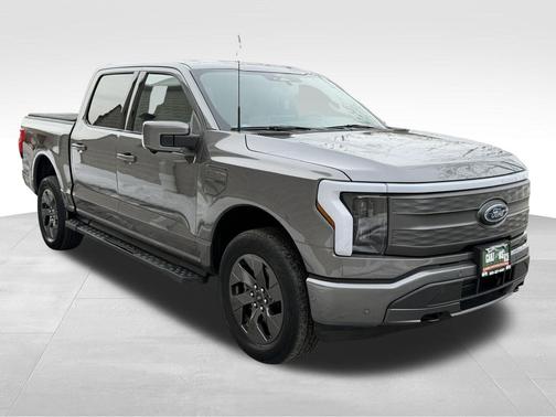 2022 Ford F-150 Lightning LARIAT