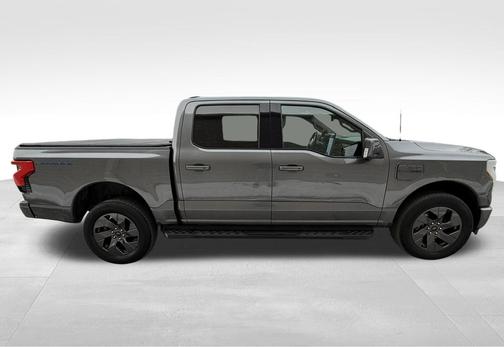 2022 Ford F-150 Lightning LARIAT