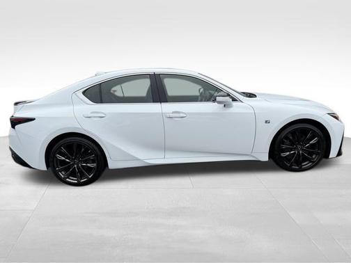 2022 Lexus IS 350 Base