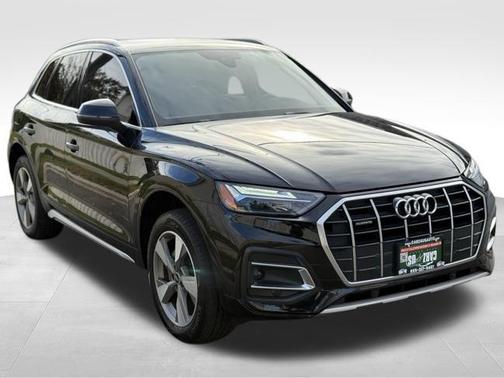 2023 Audi Q5 40 Premium