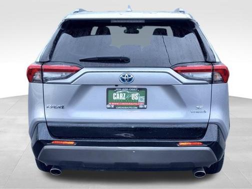 2022 Toyota RAV4 Hybrid SE