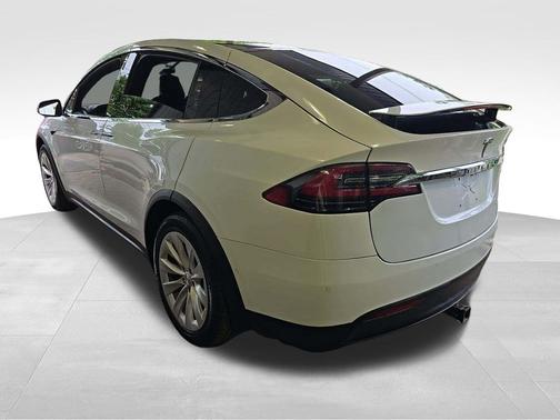White 2020 Tesla Model X Long Range Dual Motor All-Wheel Drive