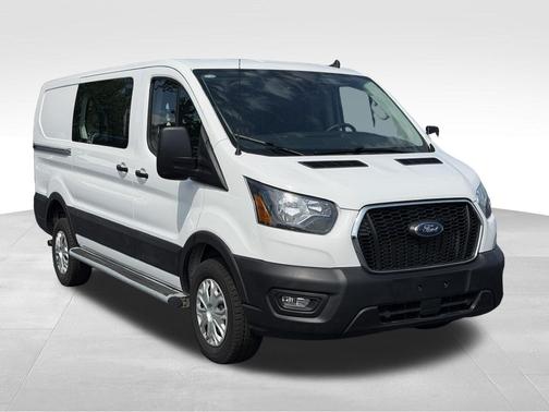 Oxford White 2025 Ford Transit-250 Base