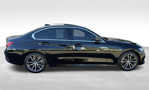 Jet Black 2019 BMW 330 i xDrive