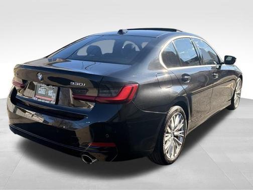 2023 BMW 330 xDrive