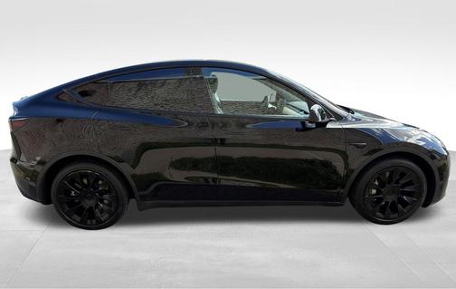 Black 2021 Tesla Model Y Long Range