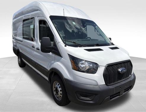 Oxford White 2023 Ford Transit-250 Base