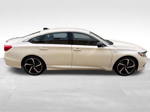 White 2022 Honda Accord Hybrid Sport