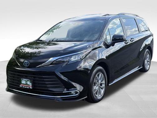 2024 Toyota Sienna XLE 7 Passenger