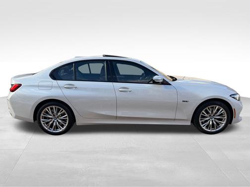 2023 BMW 330e Base