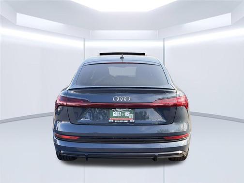 Blue Metallic 2021 Audi e-tron Sportback Prestige