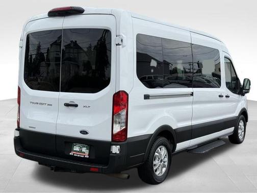 2022 Ford Transit-350 XLT