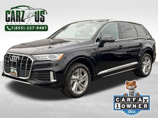 Orca Black Metallic 2021 Audi Q7 45 Premium Plus