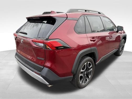 2020 Toyota RAV4 Adventure