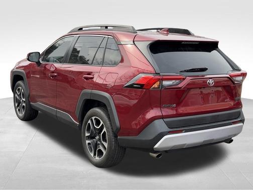 2020 Toyota RAV4 Adventure
