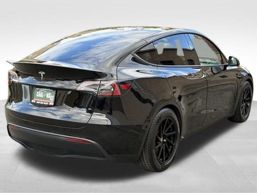 2023 Tesla Model Y Performance Dual Motor All-Wheel Drive