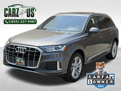 Gray Metallic 2021 Audi Q7 45 Premium Plus