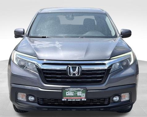 Modern Steel Metallic 2018 Honda Ridgeline RTL